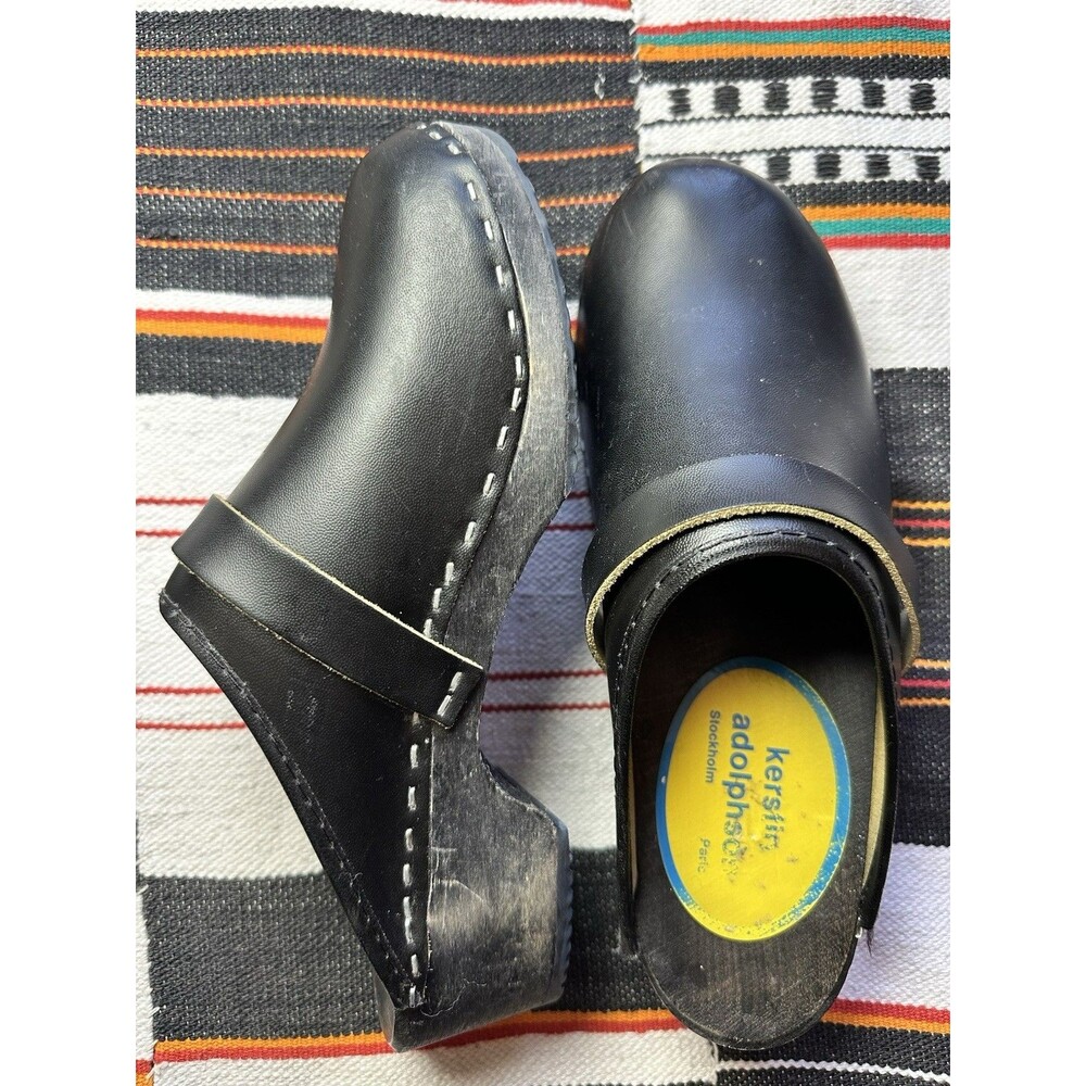 Vintage 90’s Black Traditional Swedish Clogs By Kerstin Adolphson. Size 6. Boho